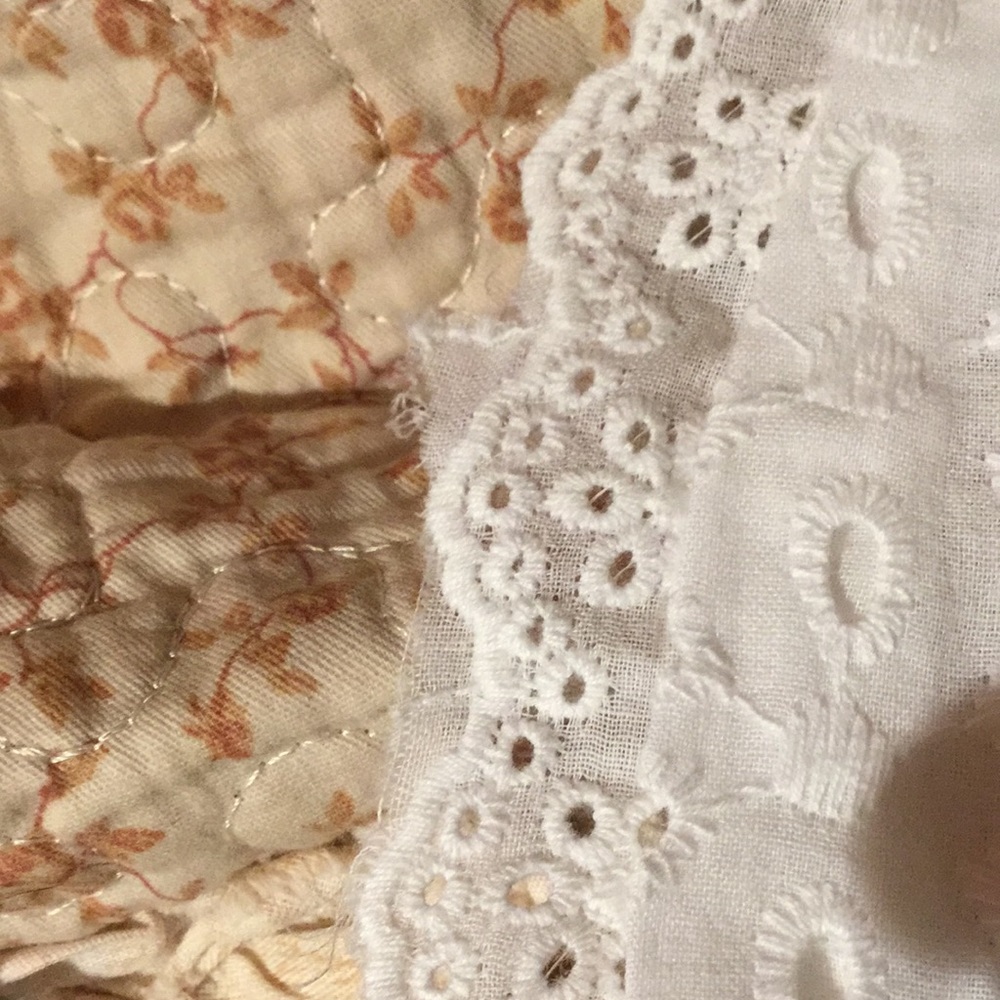 Eyelet Top - Picture 5 of 5
